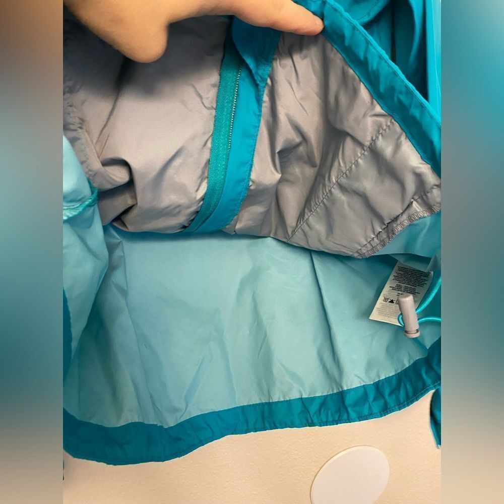 Columbia Women’s aqua blue 100% nylon packable rain wind jacket coat L - Picture 10 of 10